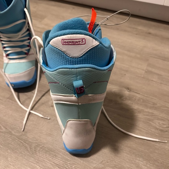 Burton Women’s Coco Sz 10 Snowboard Boots - Picture 4 of 11